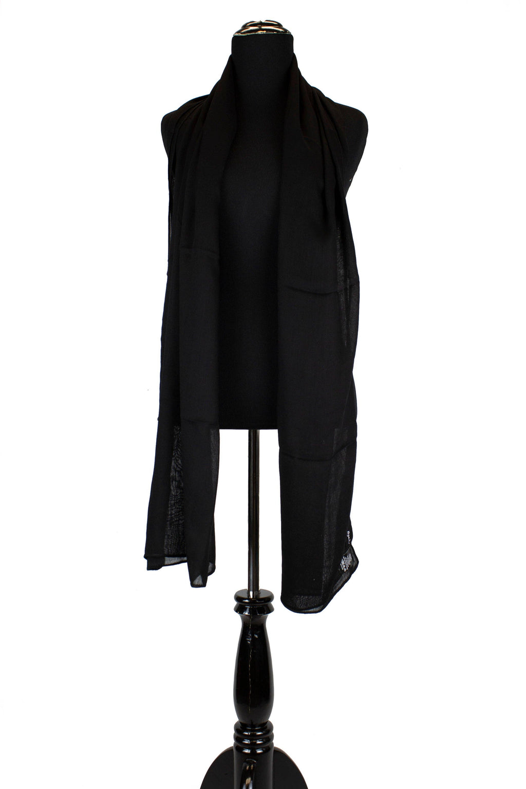 The Essential Noir Modal Hijab