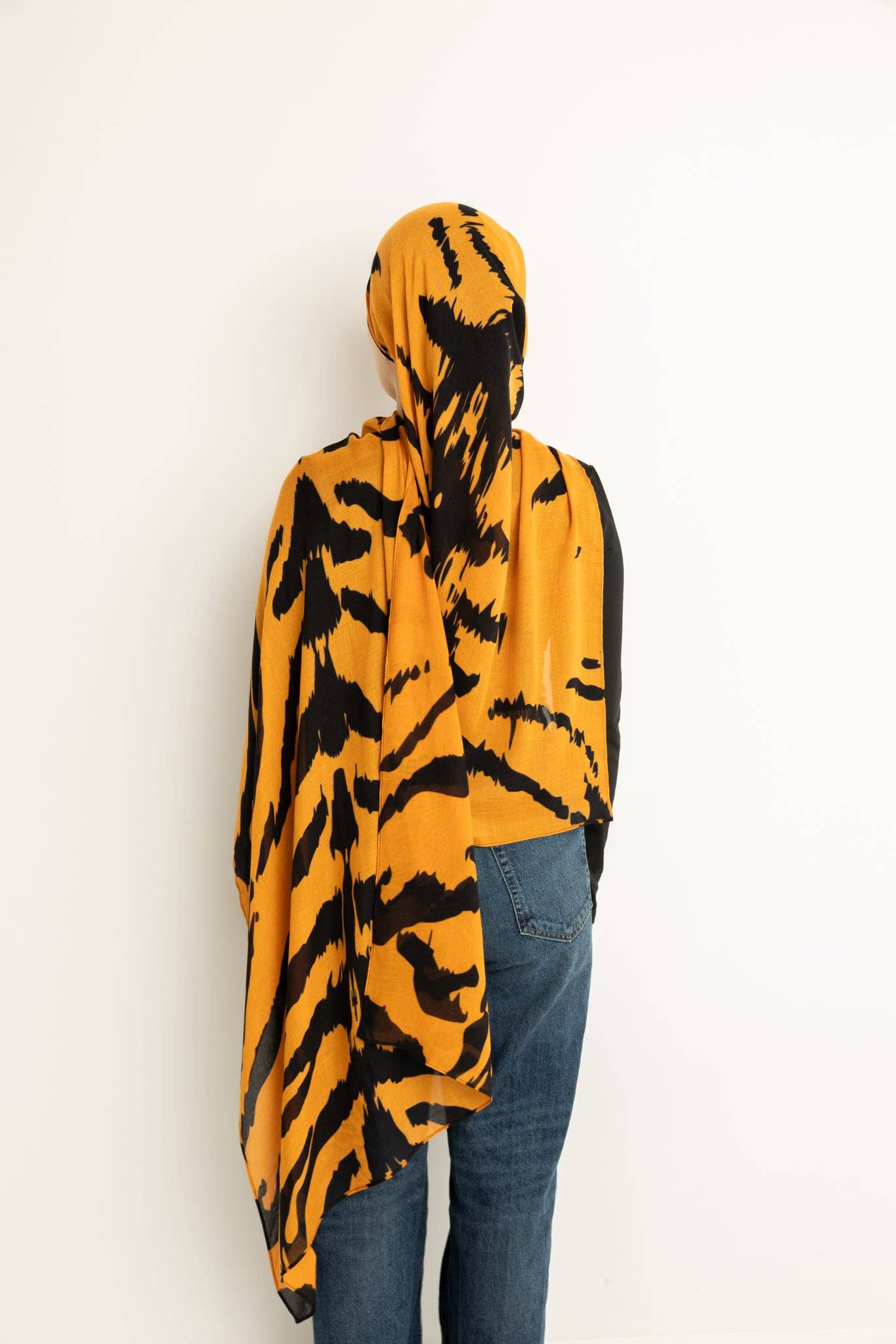 The Golden Rhythm Modal Hijab