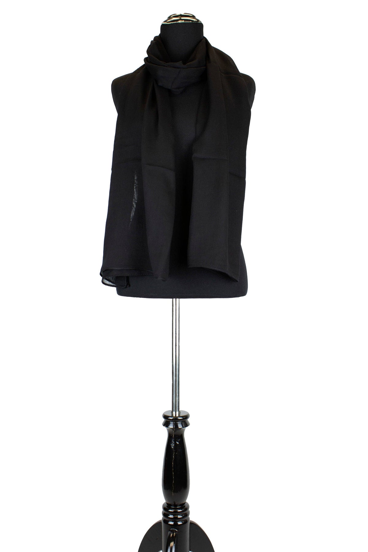The Essential Noir Modal Hijab